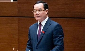 Ông Nguyễn Đình Khang giữ chức Bộ trưởng Bộ Dân tộc và Tôn giáo