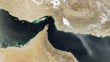 Iran công bố tuyến đường hàng hải thay thế qua eo biển Hormuz