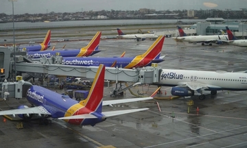 Nguồn cung nhiên liệu hàng không thế giới vẫn gặp khó