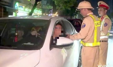 Cảnh sát giao thông xử lý 2.138 lái xe vi phạm nồng độ cồn