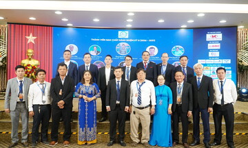 Doanh nghiệp vận tải ô tô Đà Nẵng hướng đến vận tải xanh và số