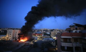 Chiến sự Trung Đông sáng 12/4: Hezbollah tấn công căn cứ Israel