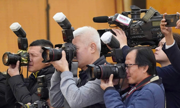 Sắp xếp các cơ quan báo chí, trường học theo Nghị quyết 105