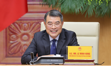 Thủ tướng Lê Minh Hưng tham dự Hội nghị Thượng đỉnh AZEC 