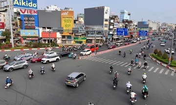 Dự báo thời tiết TP. Hồ Chí Minh 15/4: Oi bức kéo dài