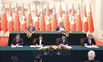 Lễ ký kết một số văn kiện hợp tác tiêu biểu giữa Việt Nam - Trung Quốc