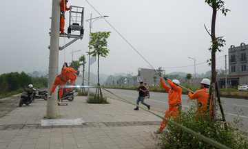 Lào Cai: Nâng cao khả năng ứng phó thiên tai và sự cố lưới điện 