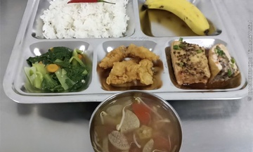 TP. Hồ Chí Minh sẽ triển khai 'tick xanh' trong quản lý suất ăn trường học