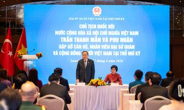 Chủ tịch Quốc hội gặp mặt cộng đồng người Việt Nam tại Thổ Nhĩ Kỳ