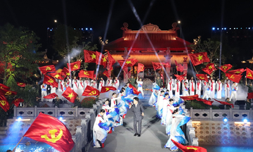 'Bản hùng ca trên sông': Khơi dậy giá trị 'địa chỉ đỏ'