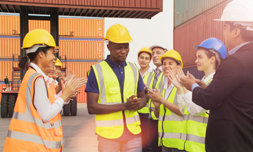 Thu hẹp khoảng cách đào tạo, nâng chất lượng nhân lực logistics