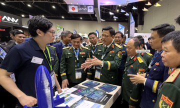 Việt Nam - Malaysia thúc đẩy hợp tác quốc phòng thực chất tại DSA 2026 