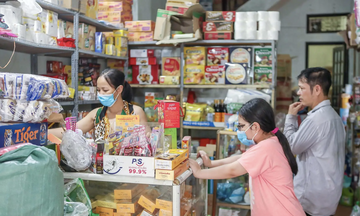 Nâng ngưỡng miễn thuế: Kiểm soát nguy cơ chia nhỏ doanh thu để né thuế