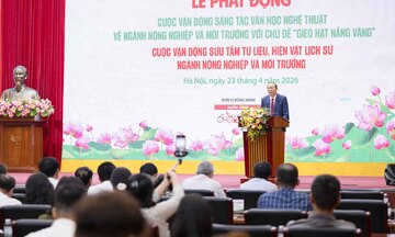 Phát động cuộc sáng tác và sưu tầm tư liệu về nông nghiệp - môi trường