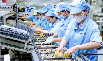 Tăng trưởng kinh tế 2026: 3 khuyến nghị từ ADB