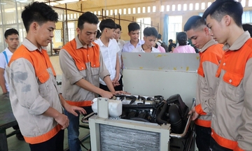 Doanh nghiệp nói gì về chất lượng nguồn lao động Việt Nam?