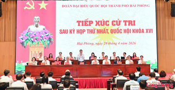 Thủ tướng: Cải cách mạnh mẽ thủ tục hành chính, tăng cường lòng tin doanh nghiệp