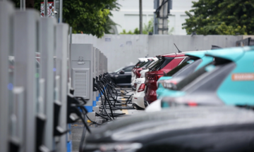 Trạm sạc xe điện: Mảnh ghép để giao thông xanh bứt phá