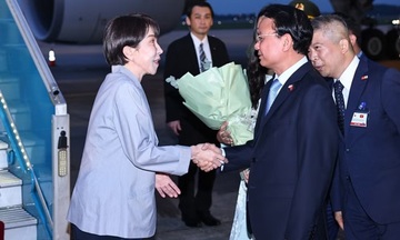 Thủ tướng Nhật Bản Takaichi Sanae đến Hà Nội, bắt đầu thăm chính thức Việt Nam