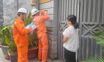 EVNHCMC lý giải về tiền điện tăng trong mùa nắng nóng