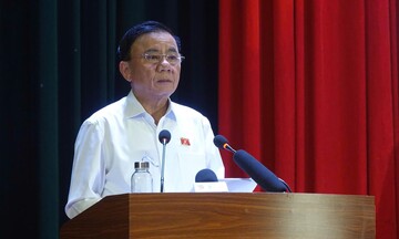 Đẩy mạnh phân cấp, phân quyền gắn với kiểm tra, giám sát