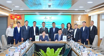 V-Green triển khai 3.000 tủ đổi pin xe máy điện tại các cây xăng của PVOIL