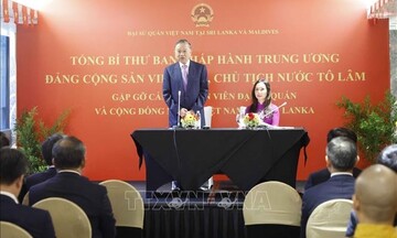 Tổng Bí thư, Chủ tịch nước gặp mặt cộng đồng người Việt Nam tại Sri Lanka