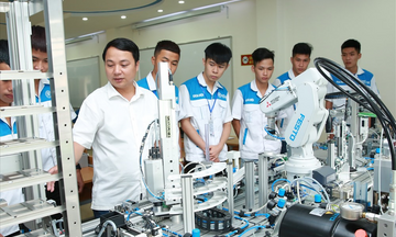 Phát huy vai trò kinh tế nhà nước trong nắm giữ công nghệ nguồn