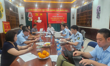 Không bảo đảm dự trữ xăng dầu, 2 doanh nghiệp đầu mối bị phạt