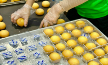 Baki Food ra mắt bánh bông lan mochi trứng chảy mùa hè 2026