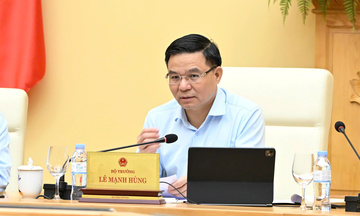 Chùm ảnh: Bộ trưởng Lê Mạnh Hùng làm việc với Cục Xúc tiến thương mại