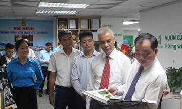 Phường Nghĩa Đô ra mắt mô hình điểm 'Không gian văn hóa Hồ Chí Minh' 
