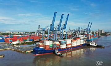 TP. Hồ Chí Minh: Đột phá phát triển hạ tầng, kéo giảm chi phí logistics