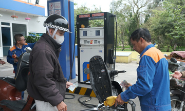  Lâm Đồng tăng tốc chuyển sang dùng xăng sinh học E10