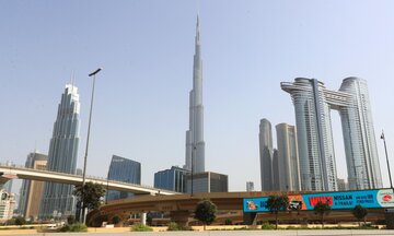 UAE rời 'kỷ nguyên dầu mỏ', tăng tốc thành cường quốc AI 