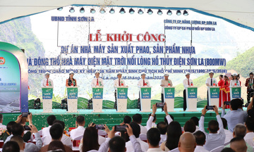 Sơn La: Động thổ dự án điện mặt trời nổi trên lòng hồ công suất 800 MW