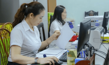 Hoàn thiện chính sách, chế độ với người hoạt động không chuyên trách cấp xã