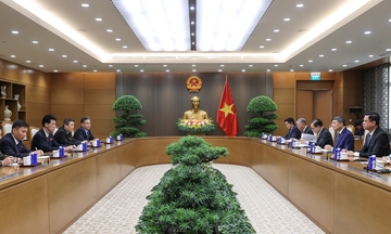 Thủ tướng Chính phủ Lê Minh Hưng tiếp Đại sứ Triều Tiên Ri Sung Guk