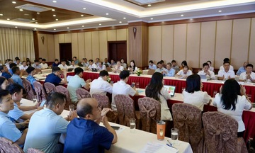 Khai thác khoáng sản gắn với bảo vệ môi trường và an toàn lao động