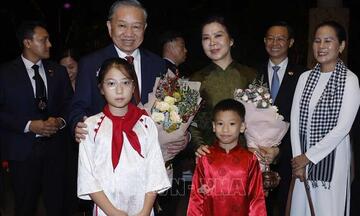 Tổng Bí thư, Chủ tịch nước Tô Lâm và Phu nhân bắt đầu thăm cấp Nhà nước Cộng hòa Singapore