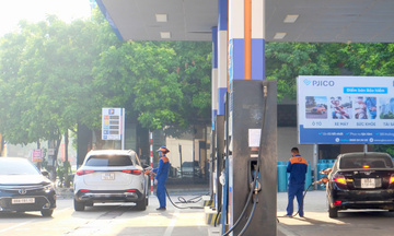 Người dân Phú Thọ tin tưởng sử dụng xăng E10 