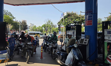 Hà Nội: Xe vận hành ổn định, người dân yên tâm sử dụng xăng E10