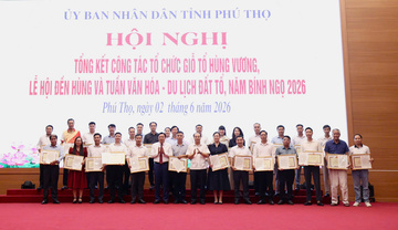 Báo Công Thương nhận bằng khen về công tác tuyên truyền Giỗ Tổ Hùng Vương 2026