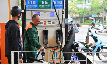 Xăng E10: Xu hướng tất yếu của giao thông xanh