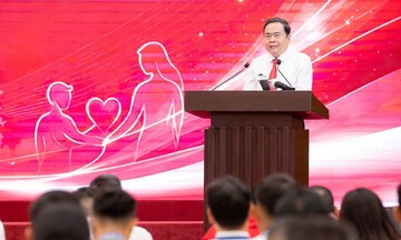 Chủ tịch Quốc hội: Hoàn thiện chính sách, đảm bảo quyền lợi tốt nhất cho người hiến máu