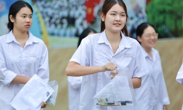 Thanh Hóa: Thí sinh tự tin, quyết tâm trong ngày đầu vượt vũ môn