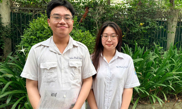 Thi môn Văn kỳ thi tốt nghiệp THPT: Sĩ tử tự tin, phụ huynh thấp thỏm