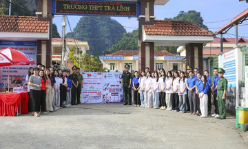 Cao Bằng: Lực lượng biên phòng đồng hỗ trợ kỳ thi tốt nghiệp THPT an toàn