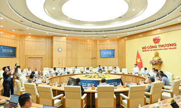 Bộ Công Thương họp Tổ soạn thảo xây dựng Luật Công nghiệp trọng điểm