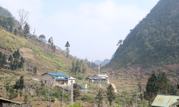 Ánh sáng 'niềm tin' từ những điều mắt thấy